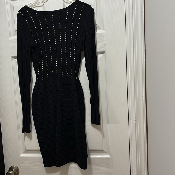 GUESS Los Angeles evening dress for special occasions and holidays. - Picture 2 of 3